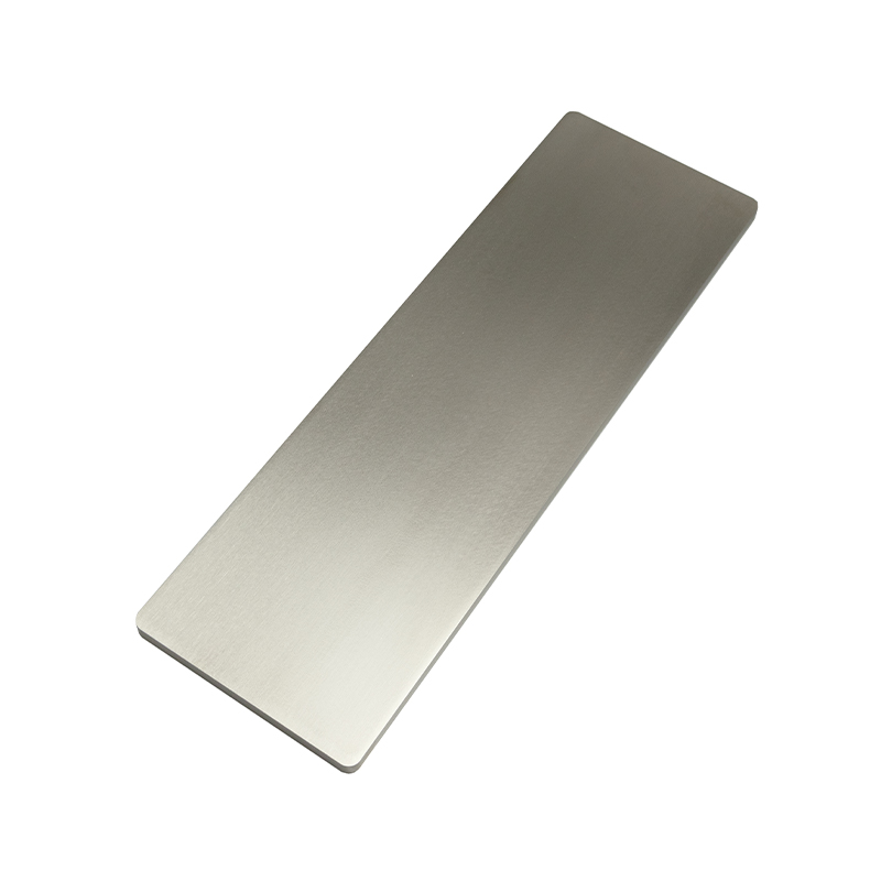 Plat titanium