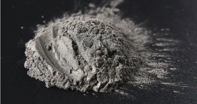 Proses untuk menghasilkan struktur sebatian titanium melalui TiO yang mengandungi perantaraan